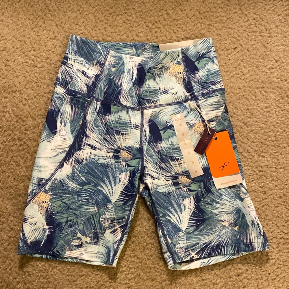 Freely Biker shorts